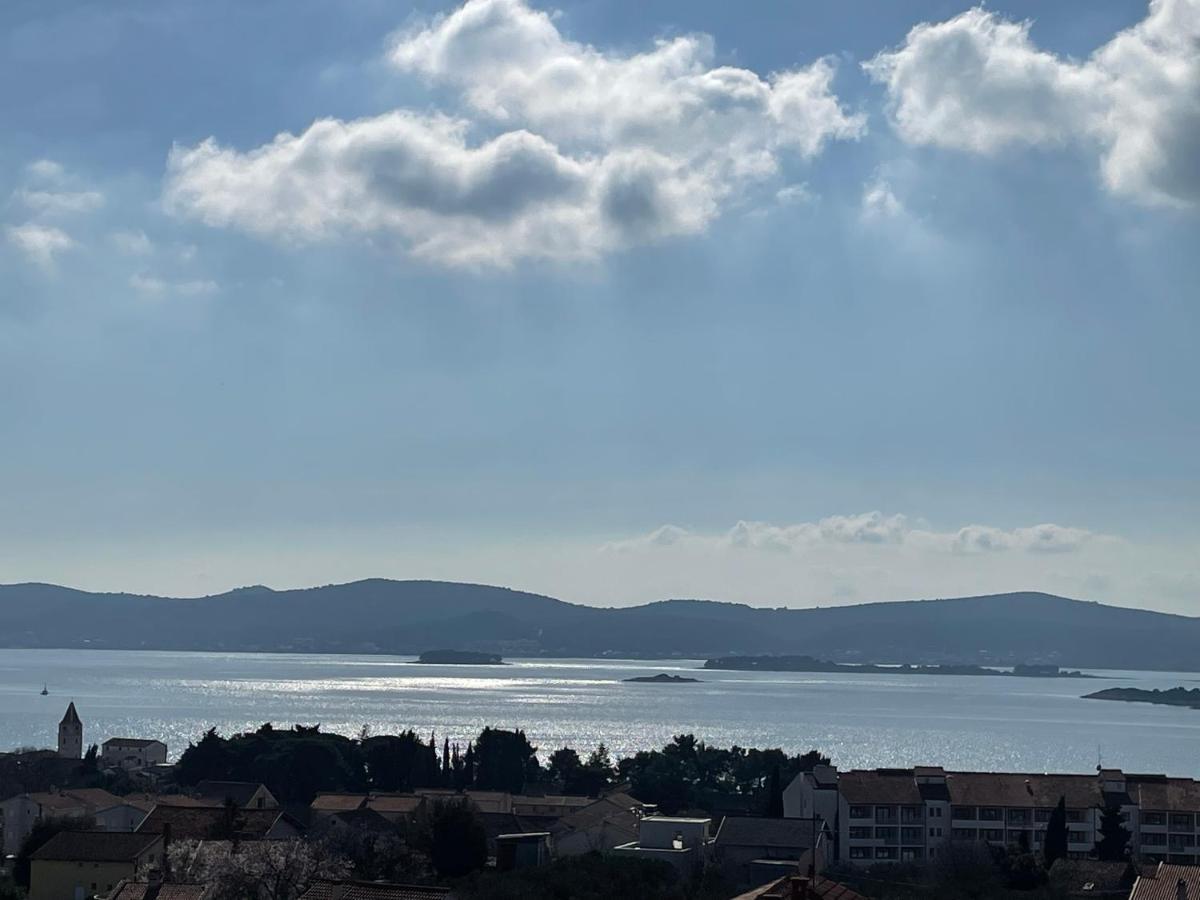 Sea Bay View Apartment - Appartement Avec Piscine Et Magnifique Vue Sur Mer 圣菲利普雅科夫 外观 照片